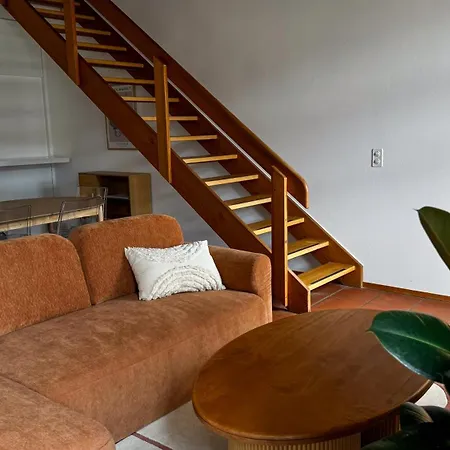 アパート Piazza Grande Duplex ロカルノ